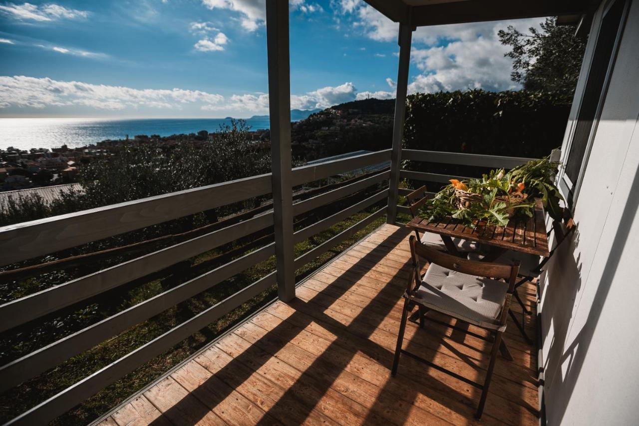 Agriturismo Rose Di Pietra ピエトラ・リーグレ エクステリア 写真