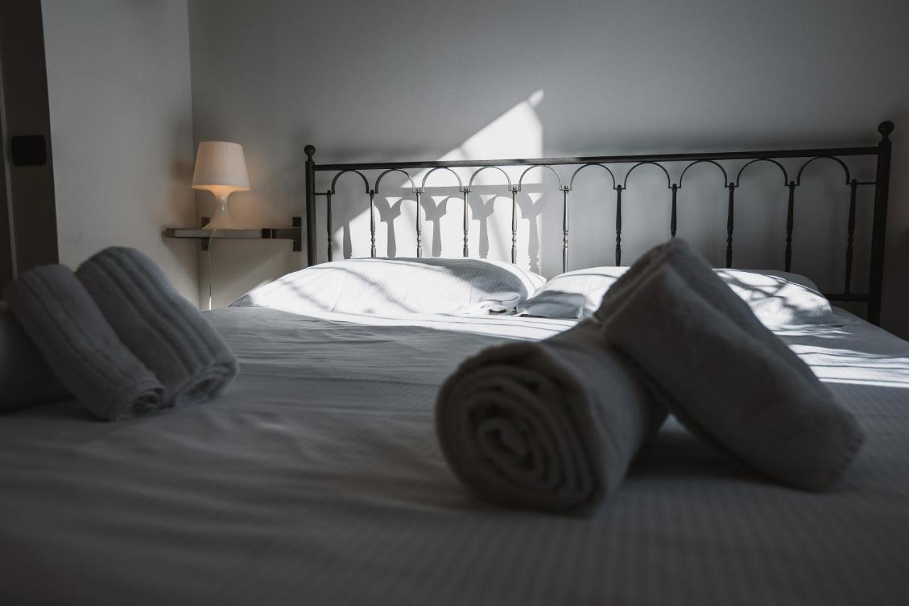 Agriturismo Rose Di Pietra ピエトラ・リーグレ エクステリア 写真