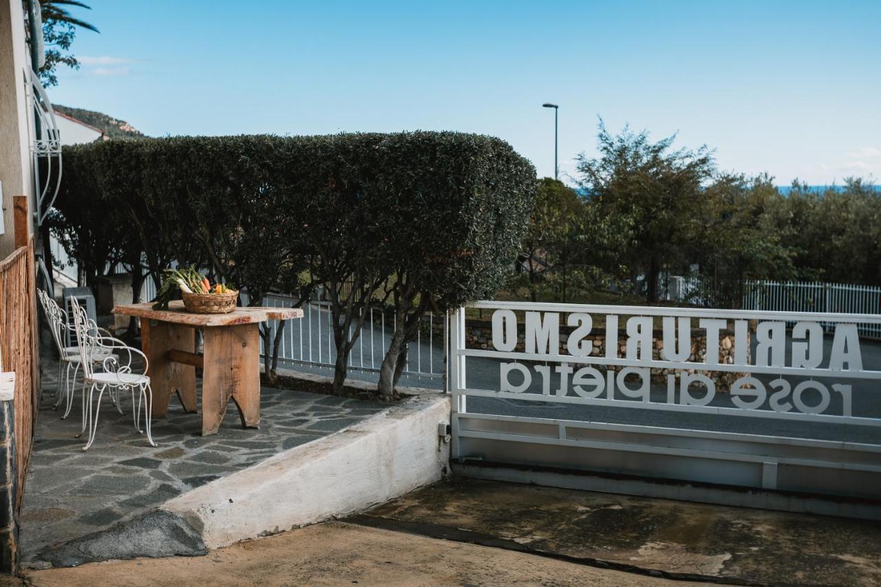 Agriturismo Rose Di Pietra ピエトラ・リーグレ エクステリア 写真